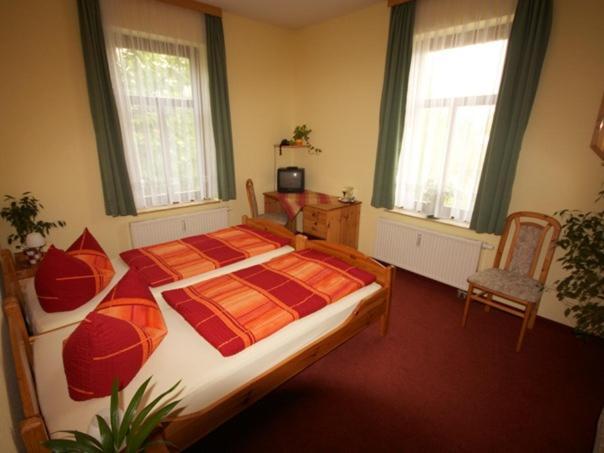Pension Schmiedeschaenke Dresden Room photo